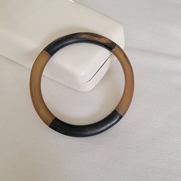 Vintage 2 Tone Watusi Horn Bangle - Picture 1 of 3